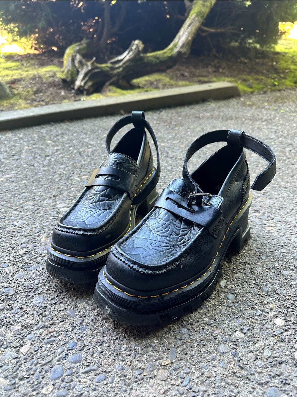 Dr. Martens x Wednesday Platform Mary Jane Black Clogs - Picture 4 of 4
